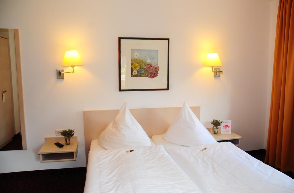 Hotel Blankenese Hambourg Extérieur photo