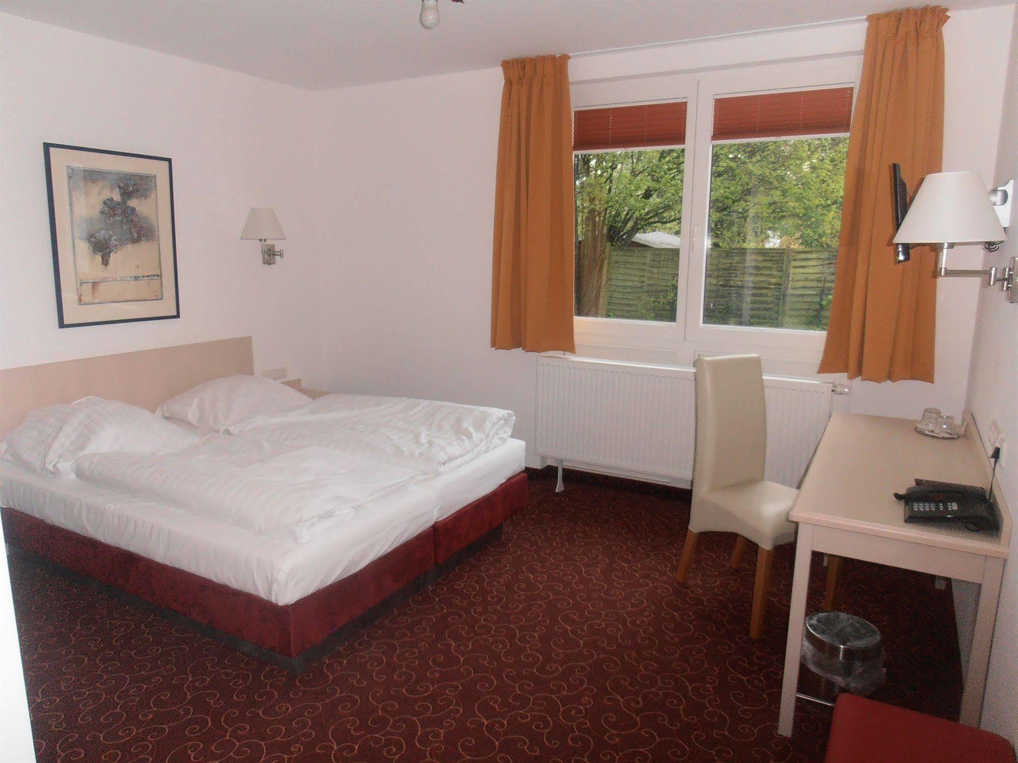 Hotel Blankenese Hambourg Extérieur photo
