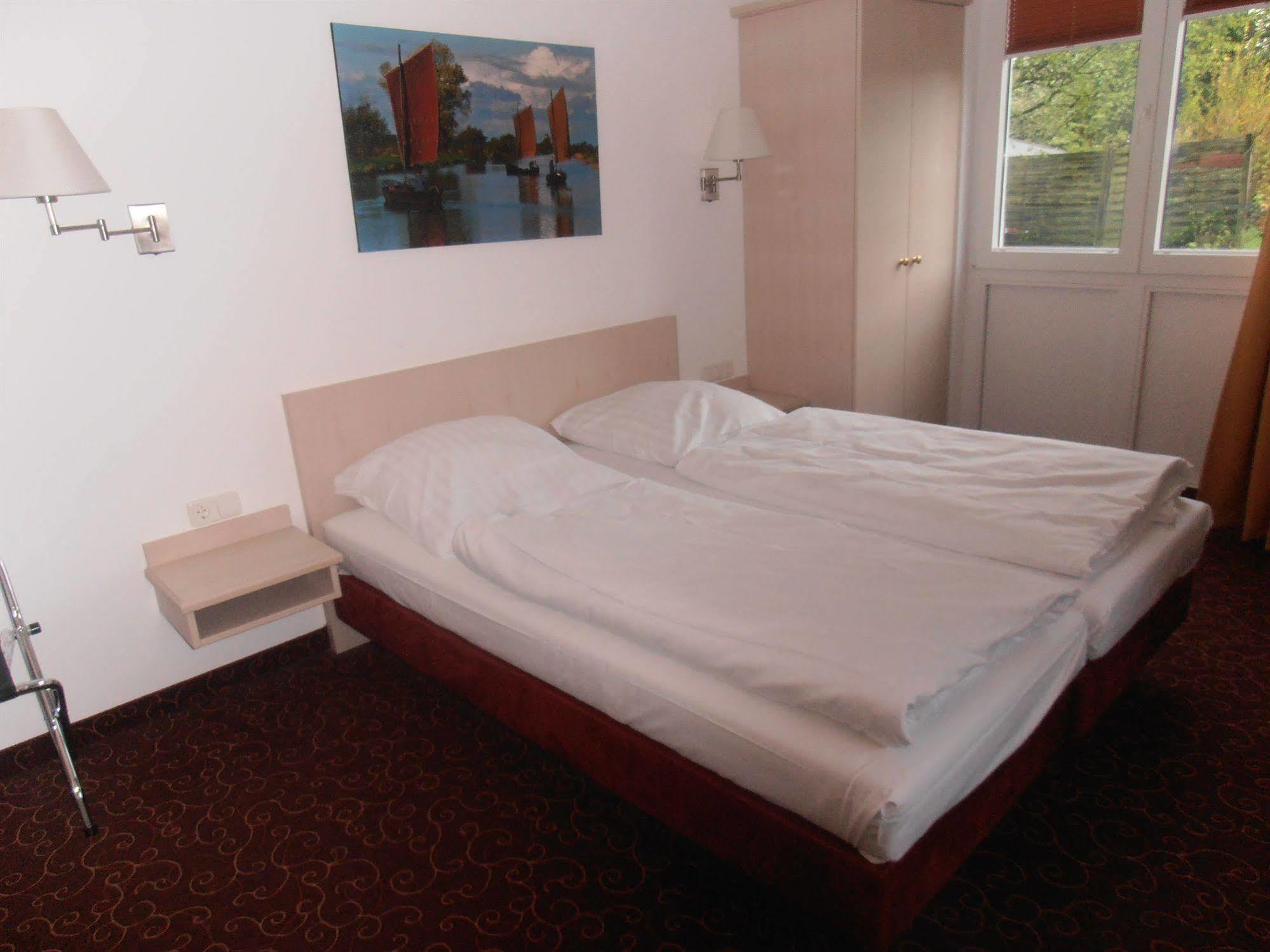 Hotel Blankenese Hambourg Extérieur photo